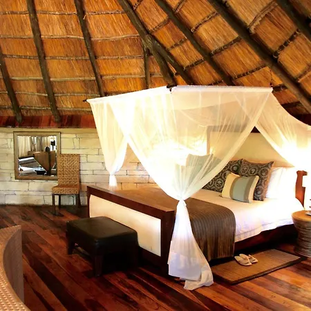 Serena Mivumo River Lodge Mkalinzu Exterior photo